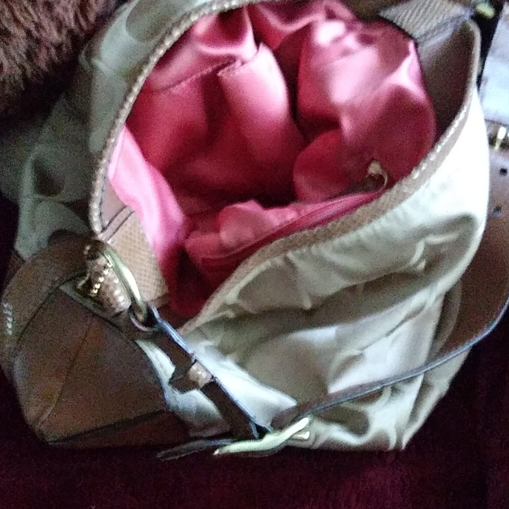 Coach purse - Picture 5 of 5